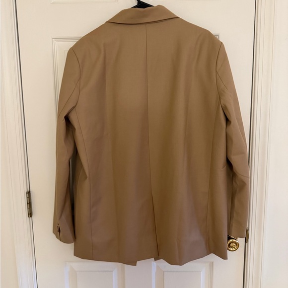 Lioness Oversized Tan Blazer - Picture 3 of 3